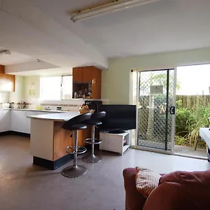 Backpackers , Caloundra Australia